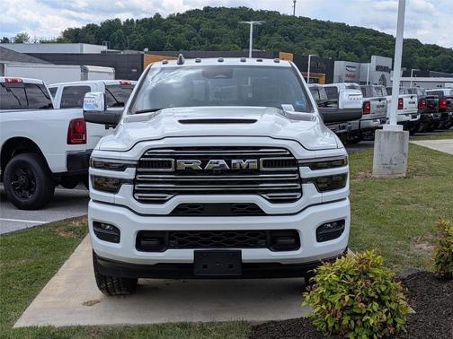 Bright White Clearcoat 2026 RAM 2500 Laramie