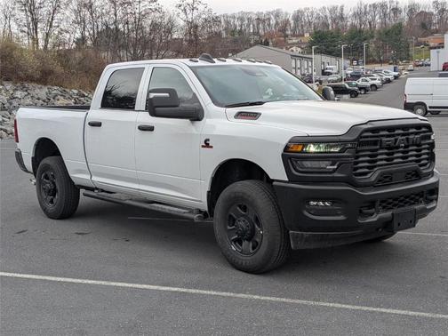 Bright White Clearcoat 2026 RAM 3500 Tradesman