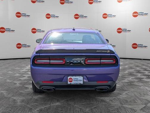 Plum Crazy Pearlcoat 2023 Dodge Challenger R/T Scat Pack
