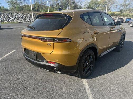 2024 Dodge Hornet R/T Plus