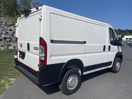 2024 RAM ProMaster 1500 Low Roof