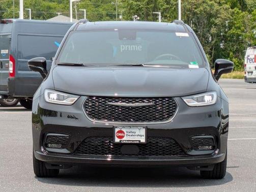 2025 Chrysler Pacifica Hybrid Select
