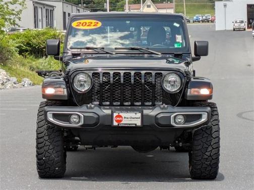 2022 Jeep Gladiator Sport