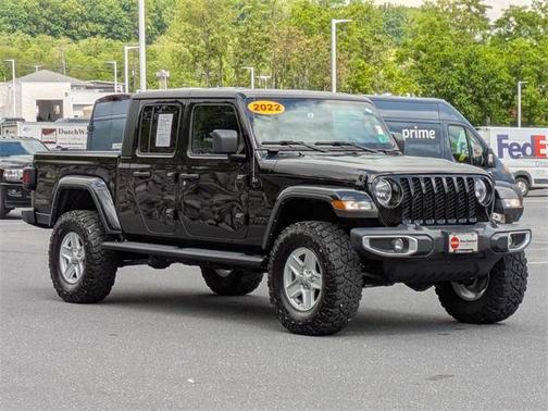 2022 Jeep Gladiator Sport