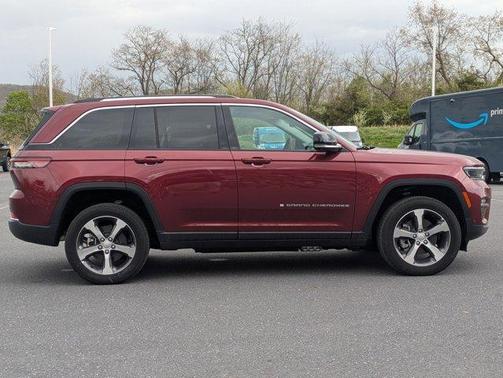 2024 Jeep Grand Cherokee 4xe Base
