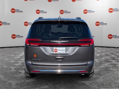 2021 Chrysler Pacifica Touring