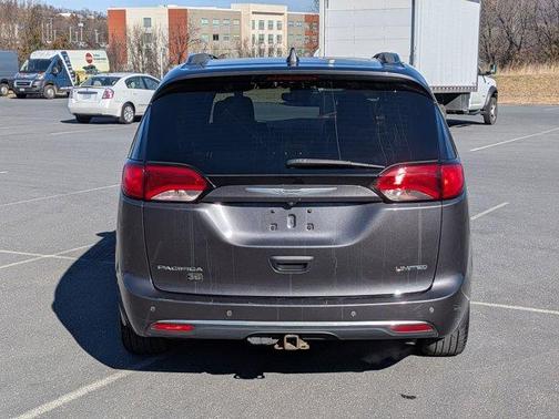 2020 Chrysler Pacifica Limited