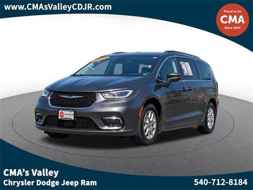 2022 Chrysler Pacifica Touring-L