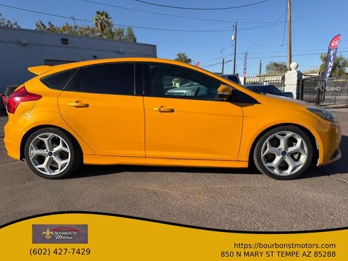 Tangerine Scream 2014 Ford Focus ST