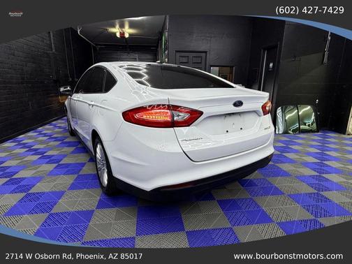 2016 Ford Fusion Hybrid S