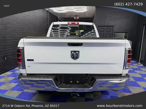 2019 RAM 1500 SLT