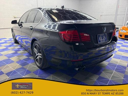 2013 BMW 528 528i Sedan 4D