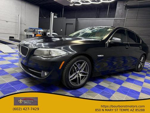 2013 BMW 528 528i Sedan 4D