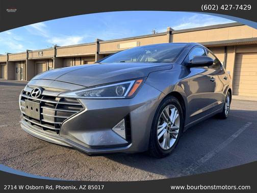 2019 Hyundai ELANTRA SEL