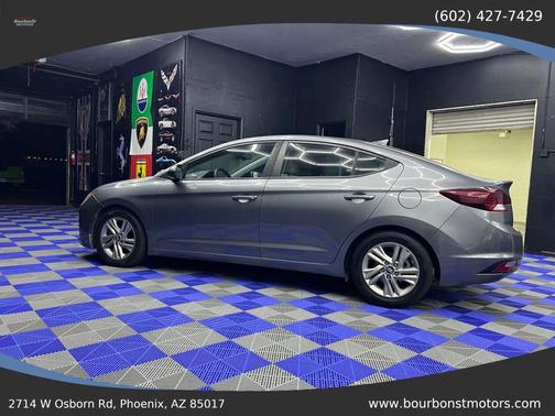 2019 Hyundai ELANTRA SEL