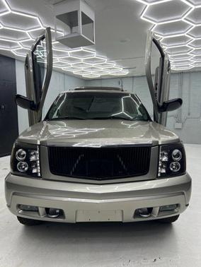 2003 Cadillac Escalade EXT Base