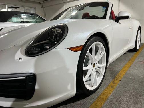 2017 Porsche 911 Carrera