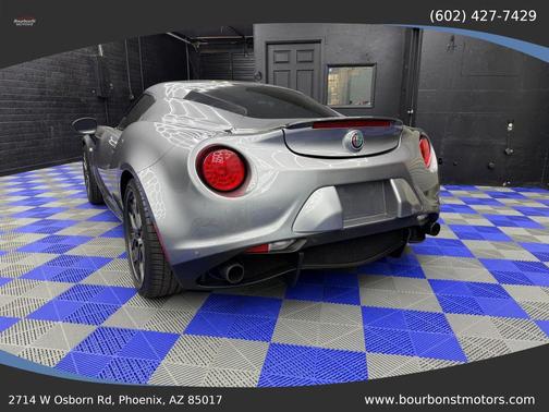 2017 Alfa Romeo 4C Base