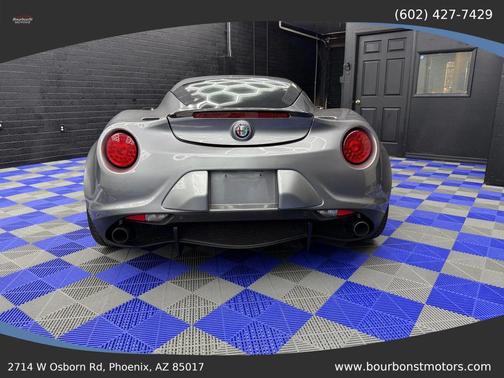 2017 Alfa Romeo 4C Base
