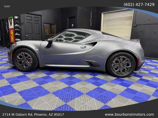 2017 Alfa Romeo 4C Base