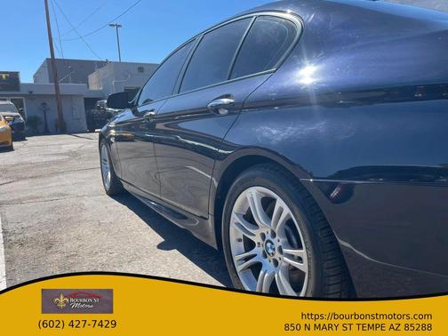 2012 BMW 528 528i Sedan 4D