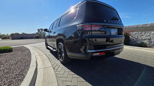 2025 Jeep Wagoneer L Series III