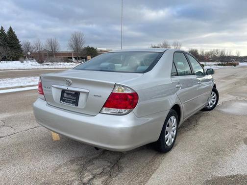 2006 Toyota Camry LE