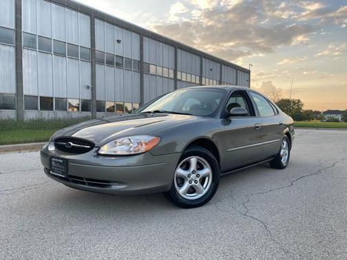 2002 Ford Taurus SE
