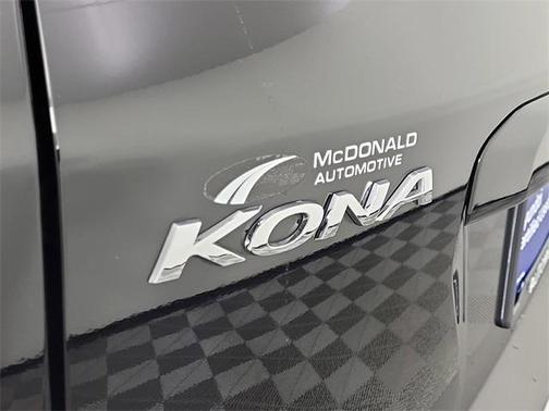 2023 Hyundai KONA SE