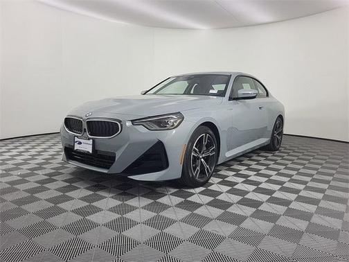 2025 BMW 230 i xDrive
