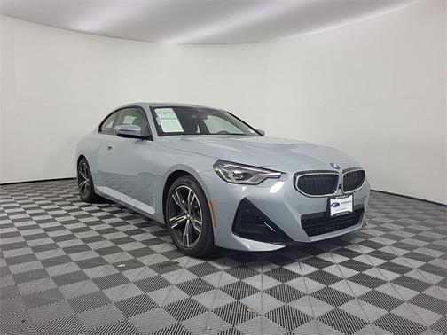 2025 BMW 230 i xDrive