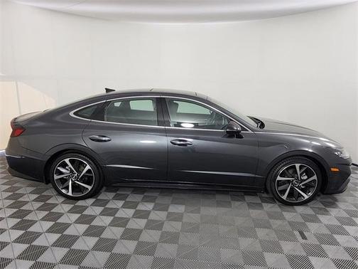 2022 Hyundai SONATA SEL Plus