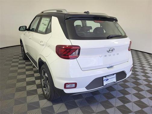 2025 Hyundai VENUE Limited