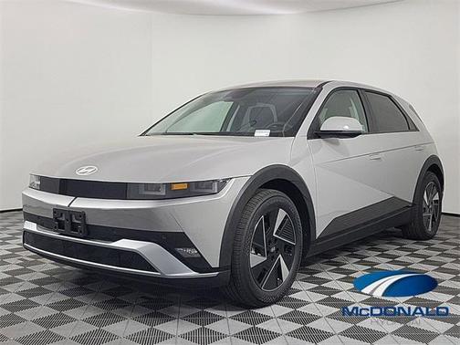 2025 Hyundai IONIQ 5 SE