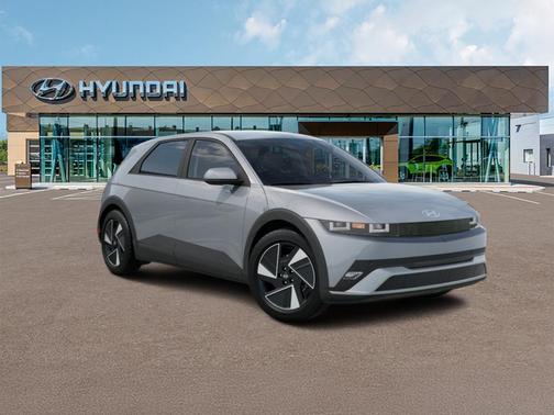 2025 Hyundai IONIQ 5 SE