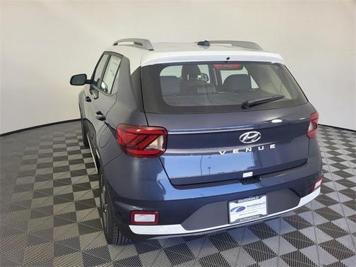 2025 Hyundai VENUE Limited