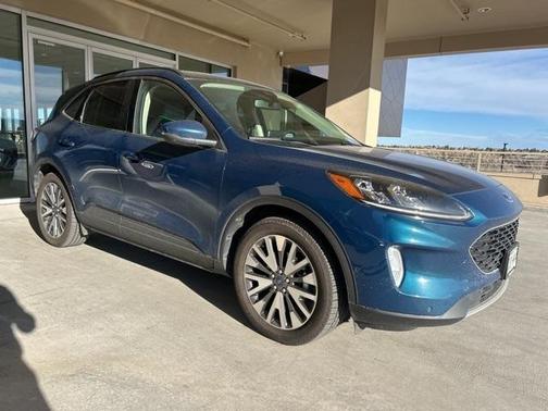 2020 Ford Escape Titanium Hybrid