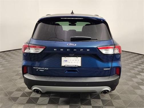 2020 Ford Escape Titanium Hybrid