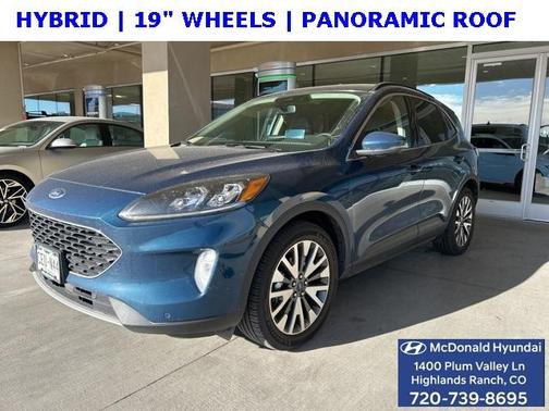2020 Ford Escape Titanium Hybrid