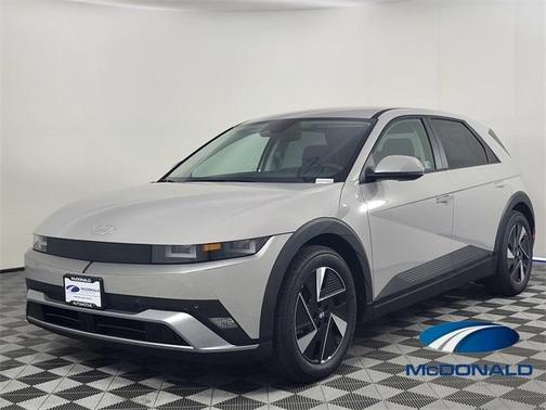 2025 Hyundai IONIQ 5 SE
