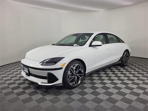2025 Hyundai IONIQ 6 SEL