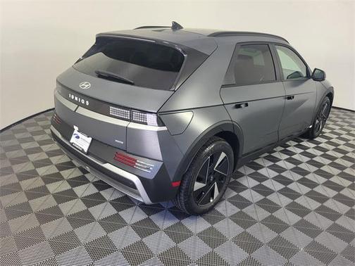 2025 Hyundai IONIQ 5 SEL