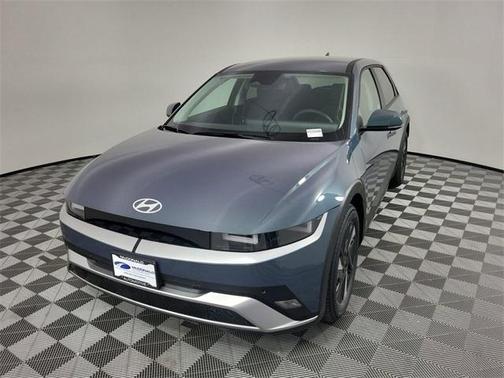 2025 Hyundai IONIQ 5 SE