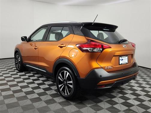 2020 Nissan Kicks SR