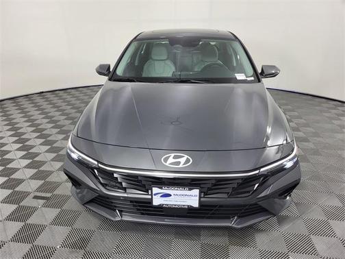 2025 Hyundai ELANTRA HEV Limited