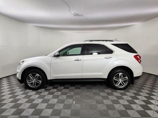 Iridescent Pearl Tricoat 2017 Chevrolet Equinox Premier