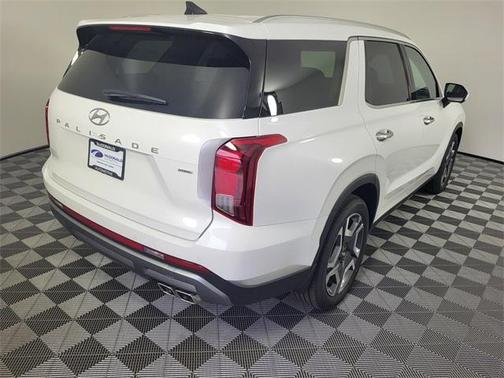 2025 Hyundai PALISADE SEL Premium