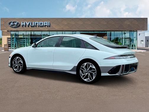 2025 Hyundai IONIQ 6 Limited