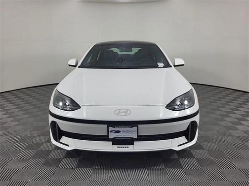 2025 Hyundai IONIQ 6 Limited