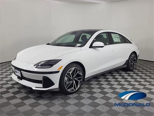 2025 Hyundai IONIQ 6 Limited